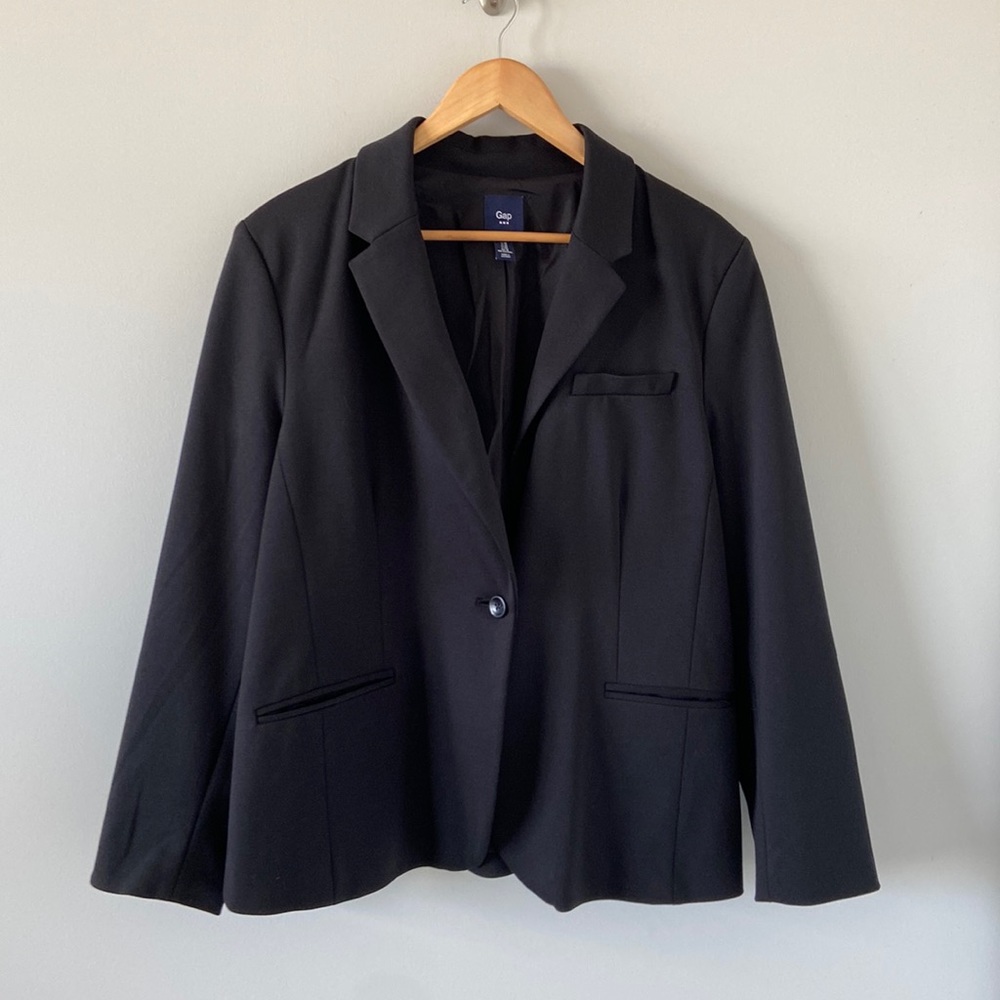 Gap Women’s Black Blazer